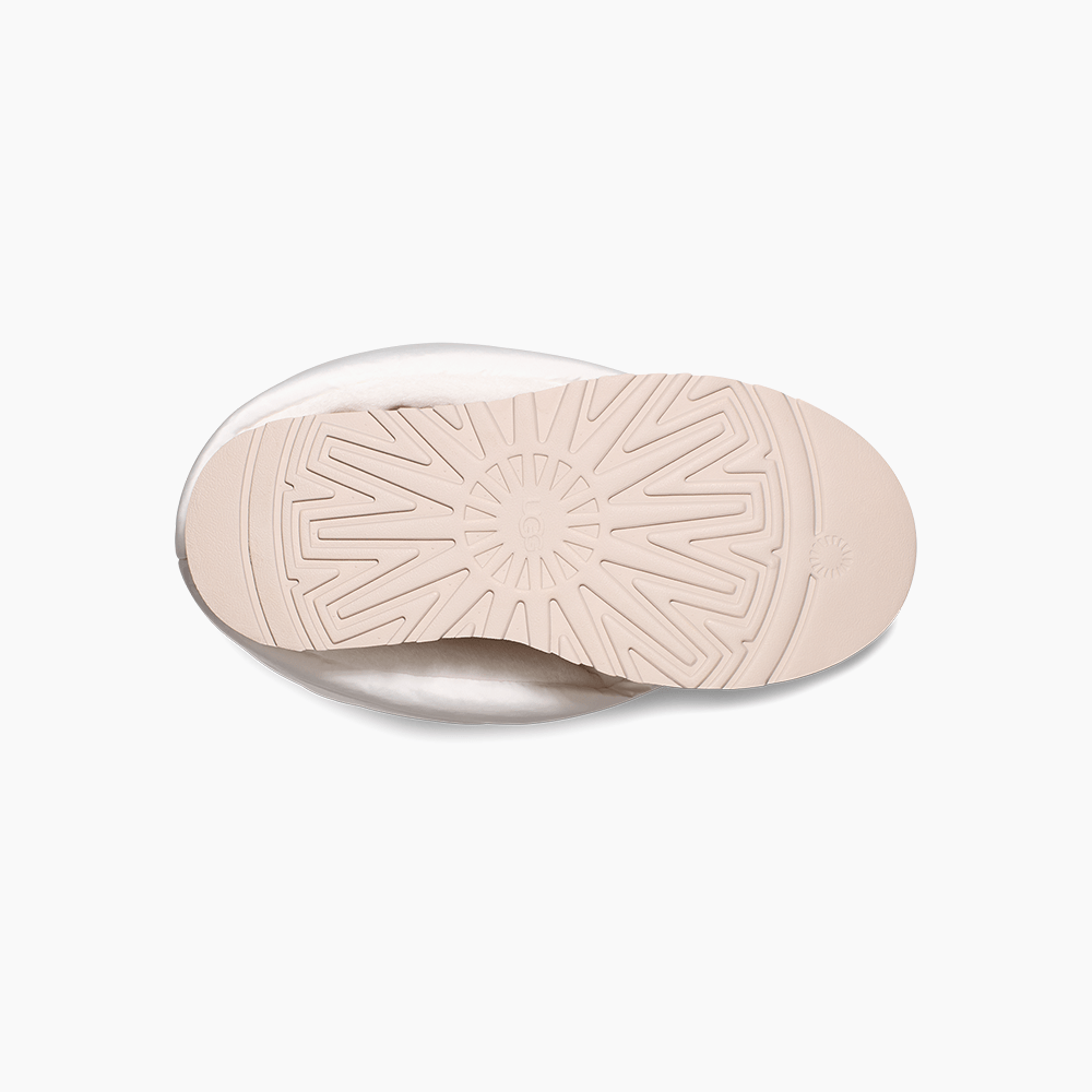 Bota UGG Classic Mini Dipper Puffer Branco - lojaugg Bota UGG Classic Mini Dipper Puffer Branco - lojaugg